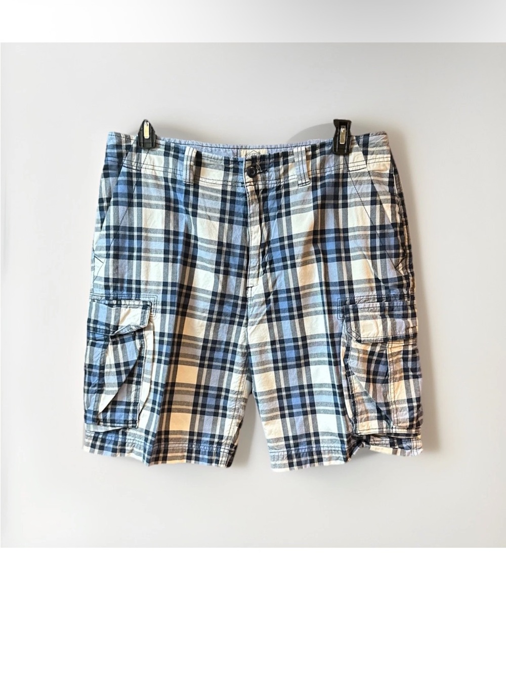 St. Johns Bay Mens Blue Plaid Cotton Cargo Shorts Size‎ 38 Casual Summer Pockets